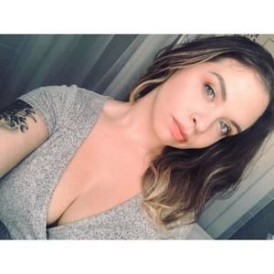 Meet your Posher, Jenna